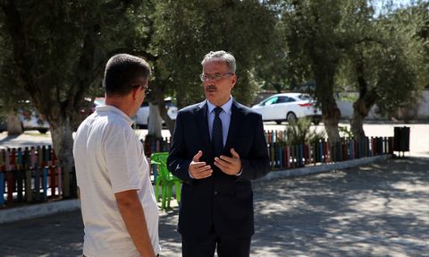 Aydınlı Öğretmenin Okul Yeniden İnşası