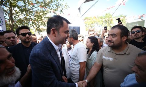 Bakan Kurum Sındırgı'da Yeni Konut Projelerini Duyurdu