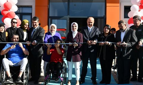 Batman'da Engelli Aktif Yaşam Merkezi Açıldı