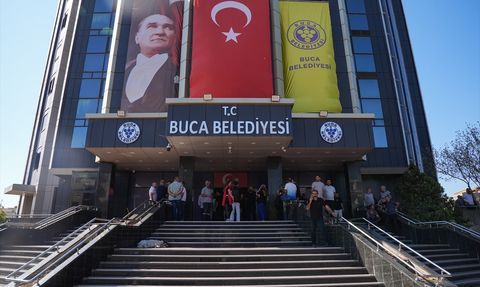 Buca Belediyesi Çalışanlarından İşgal Eylemi