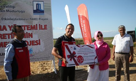 Çanakkale'de Çeltik Hasadı Tarla Günü Etkinliği Gerçekleştirildi