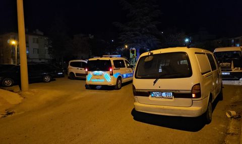 Çorum'da Polis Memuruna Çarpan Araç Kaçtı