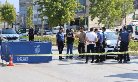 Denizli'de Otomobil Kazası: Bir Kadın Hayatını Kaybetti