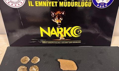 Düzce'de Uyuşturucu Operasyonu: 2 Şüpheli Tutuklandı