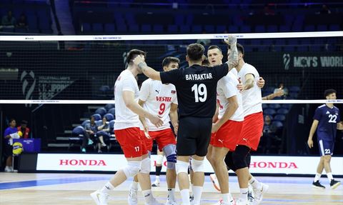 Erkekler Voleybol Dünya Şampiyonası: Türkiye Libya'yı Yorucu Bir Mücadeleyle Geçti