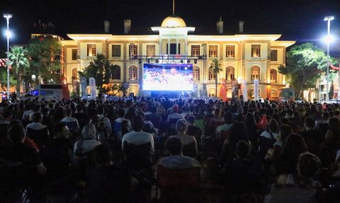 EuroBasket 2025 Finali Manisa'da Coşkuyla İzlendi