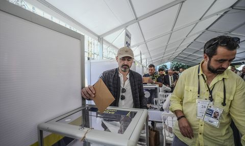 Fenerbahçe Kulübü Olağanüstü Genel Kurulunda Oy Verme Süreci Başladı