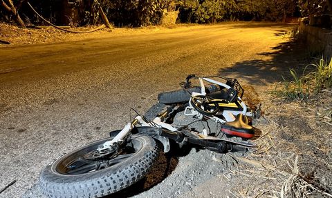 Fethiye'de Bisiklet Sürücüsü Otomobil Çarpması Sonucu Ağır Yaralandı