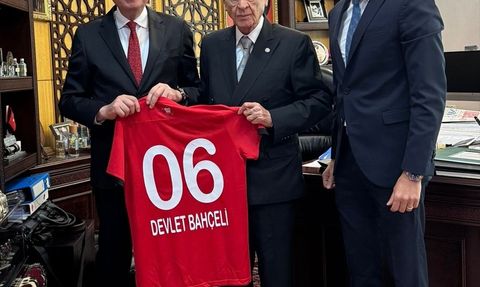 Gençlerbirliği'nden Bahçeli'ye Ziyaret