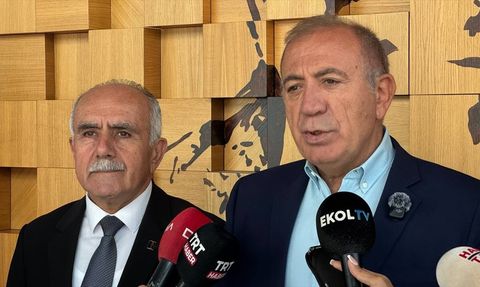 Gürsel Tekin'den CHP İstanbul İl Başkanlığı Açıklamaları