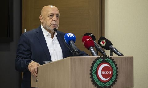 HAK-İŞ Genel Başkanı Mahmut Arslan'dan Eşit Ücret Mesajı