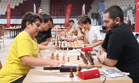 Hatay'da Türkiye Hızlı Satranç Şampiyonası Tamamlandı