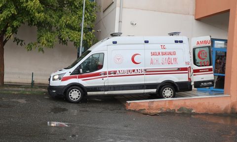 Iğdır'da Yıldırım Düşmesi Sonucu Genç Hayatını Kaybetti