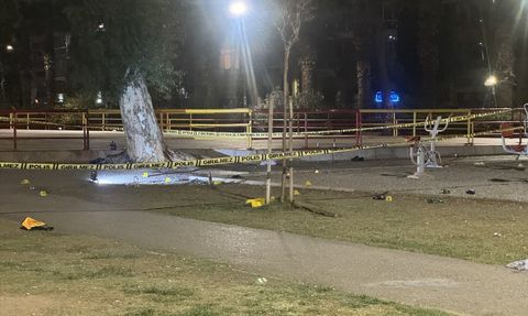 İzmir'de Silahlı Kavga: 1 Ölü, 6 Yaralı