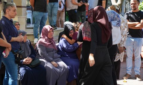 İzmir'de Trajik Olay: Nakliye Asansöründen Düşen Koltuk 9 Yaşındaki Kız Çocuğunun Ölümüne Neden Oldu