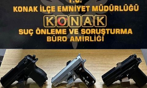 İzmir'de Uyuşturucu ve Silah Kaçakçılığı Çökertildi