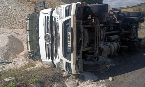 Kars'ta Trafik Kazası: 55 Küçükbaş Hayvan Telef Oldu