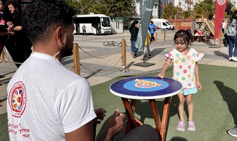 Kırşehir'de Geleneksel Oyunlar Tırı Çocuklarla Buluştu