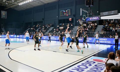 Kocaeli'de İlkan Karaman Anısına Basketbol Turnuvası Düzenleniyor