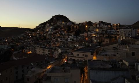 Mardin'in Tek Ayakkabı Ustası: Orhan Kurt