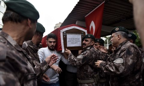Mersin'de Şehit Polis Memuru Mustafa Karapınar İçin Tören Düzenlendi