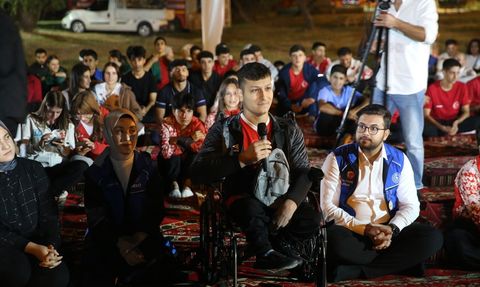 Muş'ta Gençlik Buluşması: Bakan Bak'ın Vizyonu ve Sporun Rolü