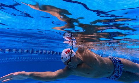 Nusrat Allahverdi Olimpiyat Hedefiyle Günde 6 Saat Yüzüyor