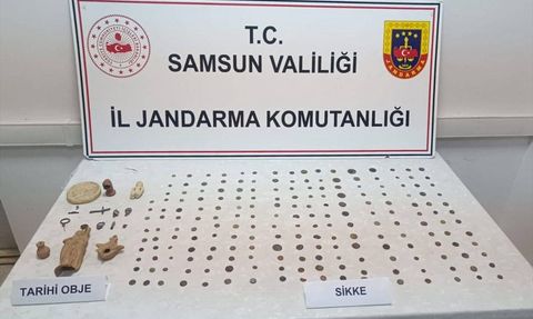 Samsun'da Tarihi Eserler Operasyonu: 201 Sikke ve 17 Obje Ele Geçirildi