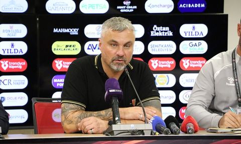 Samsunspor Teknik Direktörü Thomas Reis'ten Hakem Eleştirisi