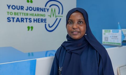 Somalili Girişimci Anisa Abdullah, İşitme Merkeziyle Engellilere Umut Oluyor