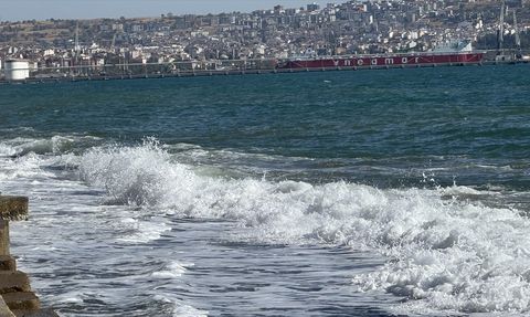 Tekirdağ'da Poyraz Deniz Ulaşımını Olumsuz Etkiliyor
