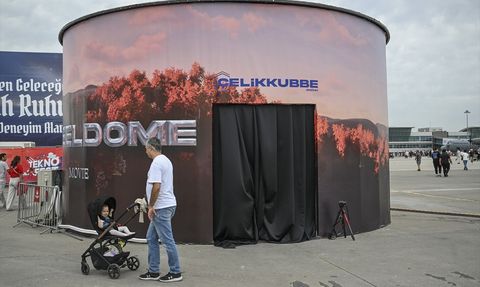 TEKNOFEST İstanbul: Çelik Kubbe Deneyim Alanı Ziyaretçileri Büyülüyor