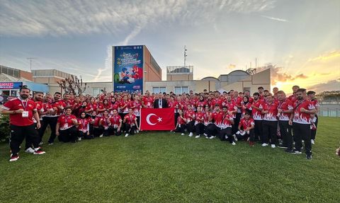 Türkiye Genç Kick Boks Milli Takımı'ndan Avrupa'da Başarı
