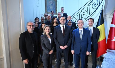 Türkiye'nin Brüksel Büyükelçisi Tantekin, Türk Gazetecilerle Buluştu