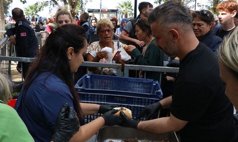 Yalova Doğa Sporları Festivali'nde Orkinos İkramı