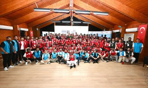 YTB Gençlik Kampları: 58 Ülkeden Gençler İstanbul'da Buluştu