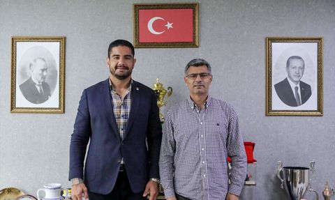 Yusuf Dikeç'ten Taha Akgül'e Ziyaret