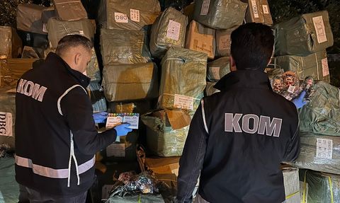 Ağrı'da Kaçakçılık Operasyonu: 2 Tutuklama