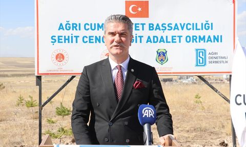 Ağrı'da Yükümlüler Yeni Bir Başlangıç İçin Fidan Diktiler