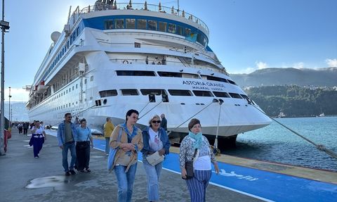 Amasra'ya Gelen Astoria Grande Kruvaziyeri 947 Yolcu Taşıdı