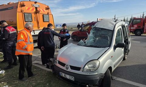 Amasya'da Trafik Kazası: 4 Kişi Hayatını Kaybetti