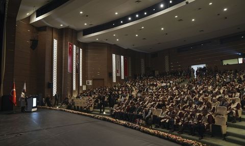 Ankara Hacı Bayram Veli Üniversitesi 2025-2026 Akademik Yılı Töreni Düzenlendi