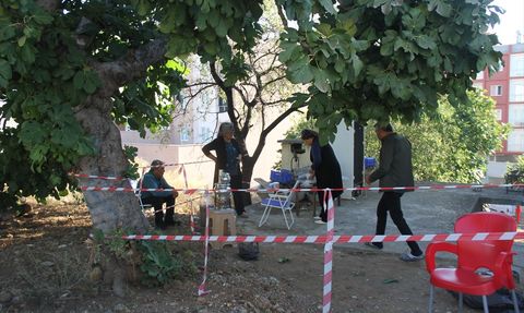 Antalya'da Göçükten Zarar Gören Ailelerin Bekleyişi Devam Ediyor