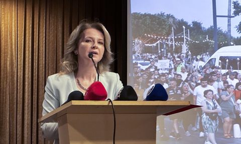 Antalya'da 'Gönül Elçileri' Projesi ile 43 Çocuk Koruyucu Aileye Yerleştirildi