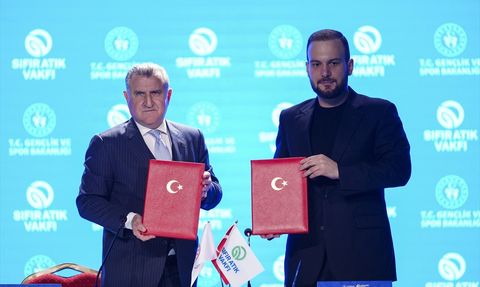 Bakan Bak, Sıfır Atık Protokolü'nü İmzaladı