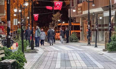 Balıkesir'de 6,1 Büyüklüğünde Deprem Meydana Geldi