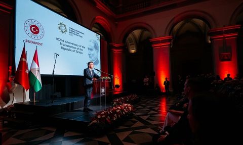 Budapeşte’de 29 Ekim Cumhuriyet Bayramı Coşkusuyla Kutlandı