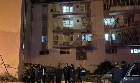 Burdur'da Acı Kaza: Çatıdan Düşen Ramazan Evcil Hayatını Kaybetti