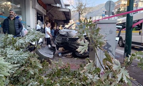 Bursa'da Otomobilin Çarptığı Yaya Yaralandı