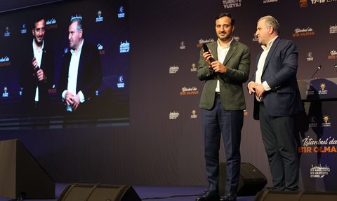 Cumhurbaşkanı Erdoğan AK Parti İstanbul İl Başkanlığı Kampına Telefonla Bağlandı